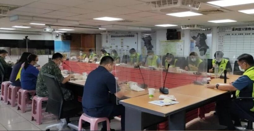 稍早市府宣布，桃園復興區下午3點起到明天停班停課