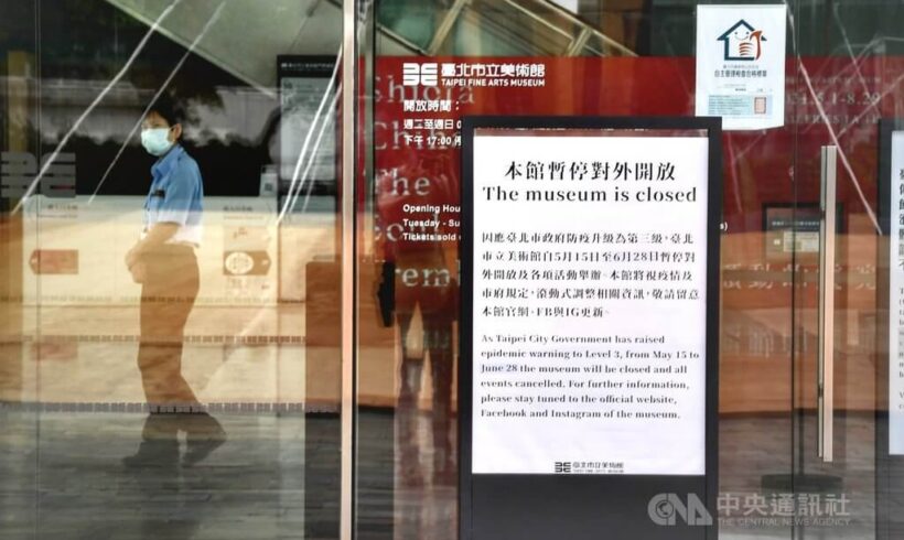 指揮中心指揮官陳時中今天公布，全國三級警戒延至7月12日