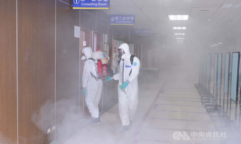 國軍桃園總醫院今天起，暫停門診、急診、住院以及武漢肺炎疫苗施打業務14天