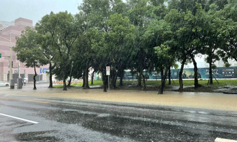 目前桃園市龜山區被水利署列為淹水一級警戒；而桃園市大園區、蘆竹區則列為淹水二級警戒