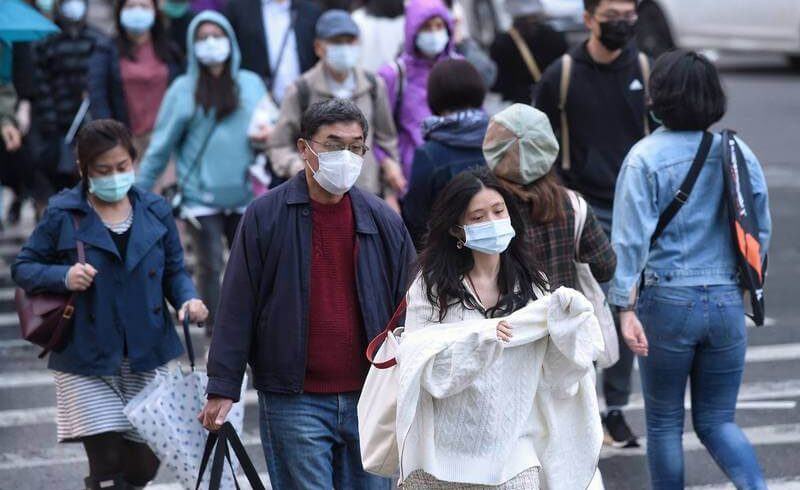 寒流來襲，明天氣溫將驟降，提醒各位好友務必做好禦寒工作