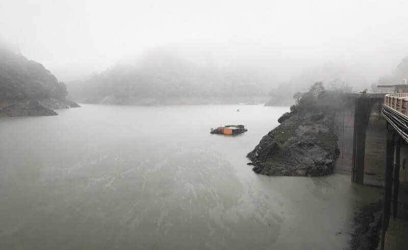 連日降雨，讓原本水位直直落的石門水庫，蓄水量增加約1700萬噸，水位回升4公尺！