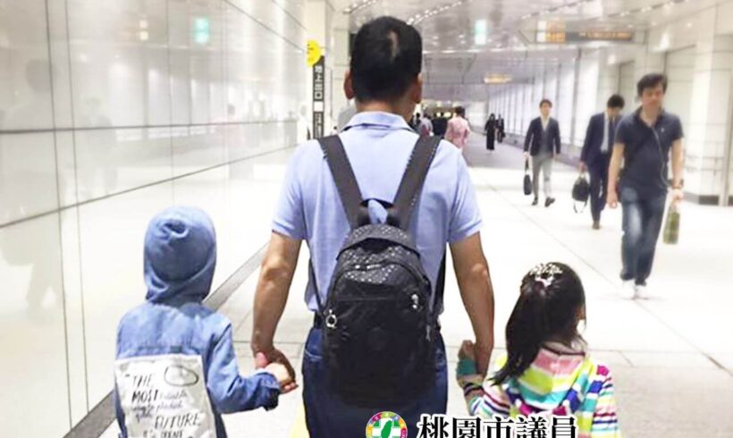 景文祝福每位超人爸爸都能身體健康、萬事如意，父親節快樂！